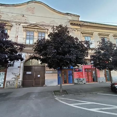 Hotel Casa Heidi Timisoara Esterno foto