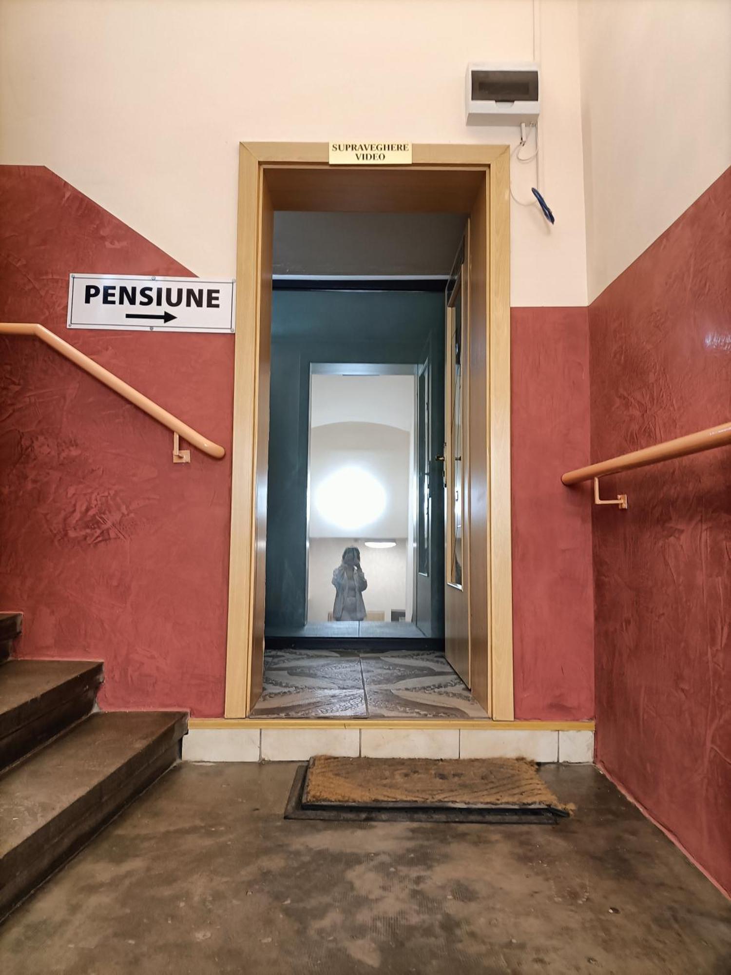 Hotel Casa Heidi Timisoara Esterno foto
