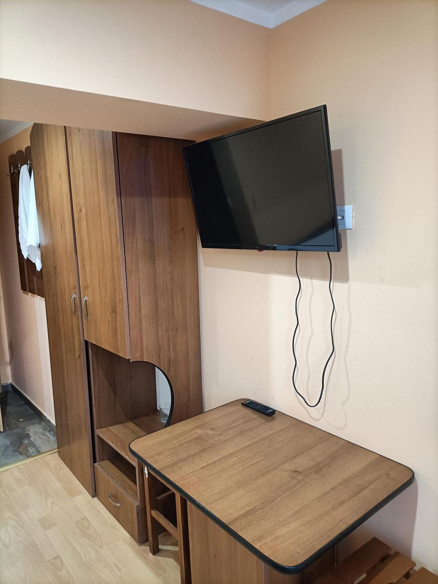 Hotel Casa Heidi Timisoara Esterno foto