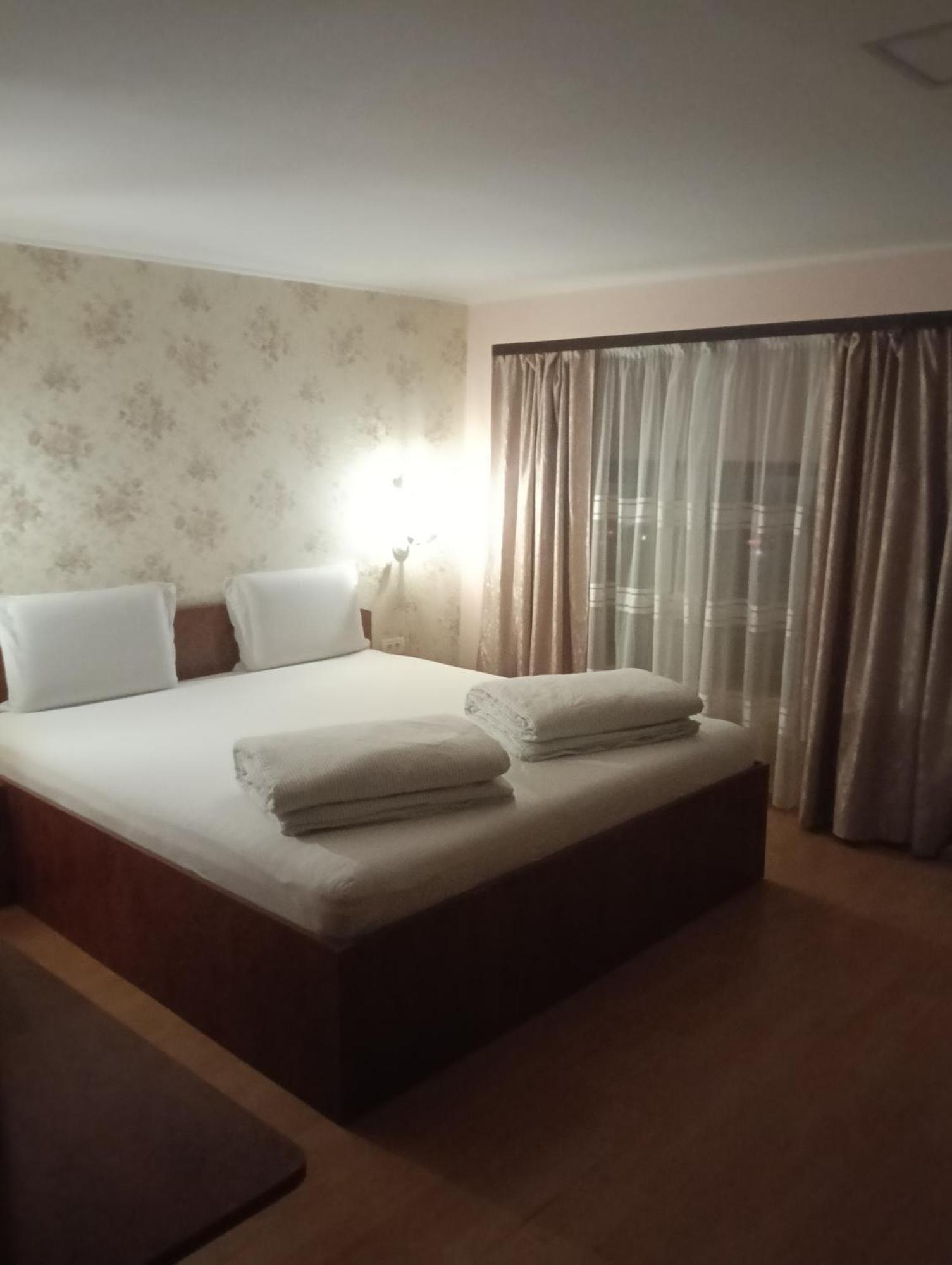 Hotel Casa Heidi Timisoara Camera foto